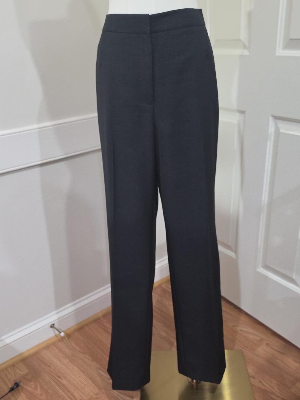 Black Label by Evan-Picone Tailored Straight Leg Dress Pants - Black - Size 14